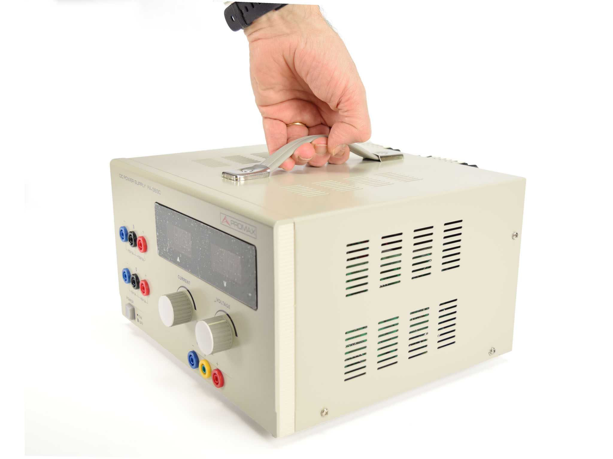 FA-363C: Alimentation CC 30V,5A (aux +15V,-15V,+5V,-5V)